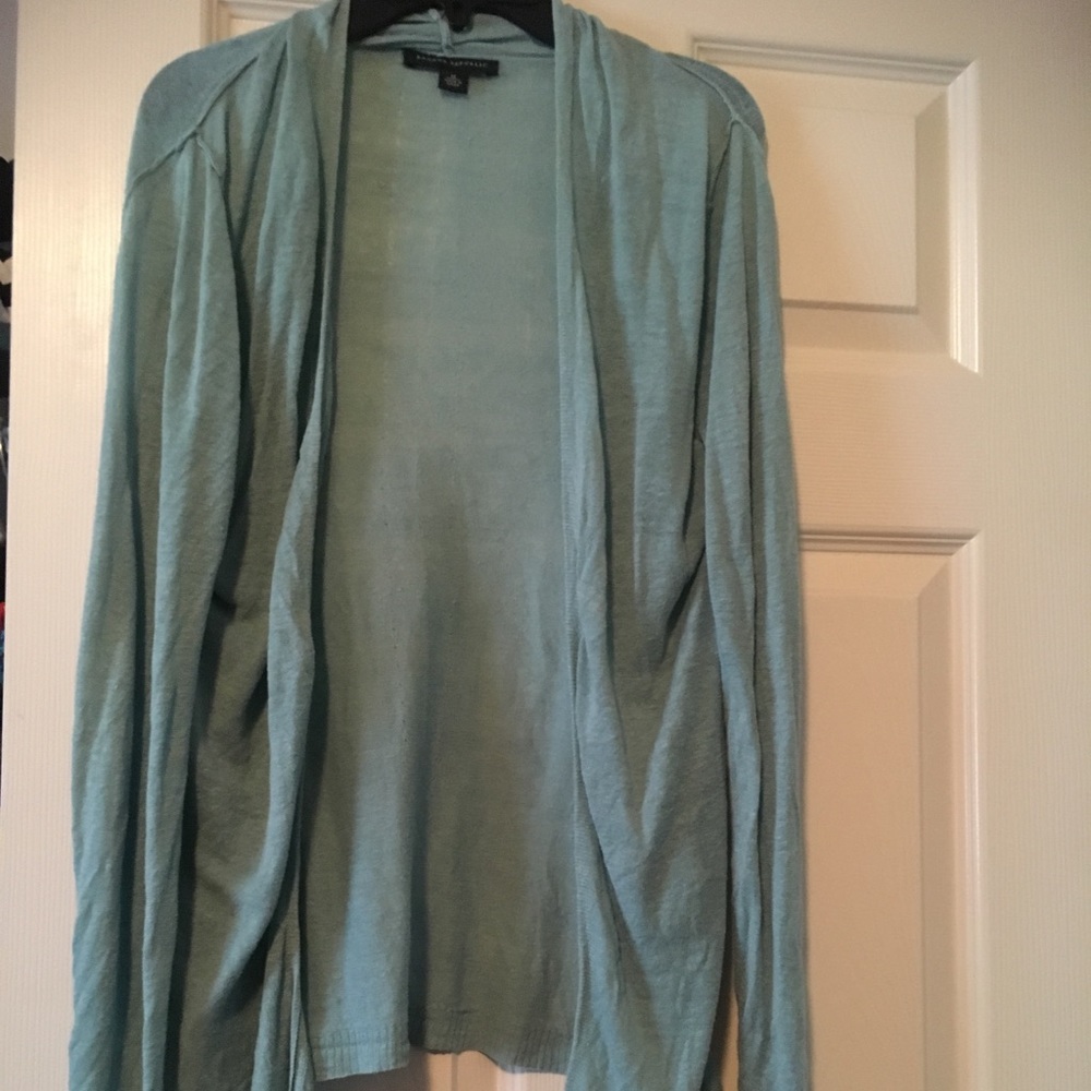 Wool loose blueish lightweight cardi